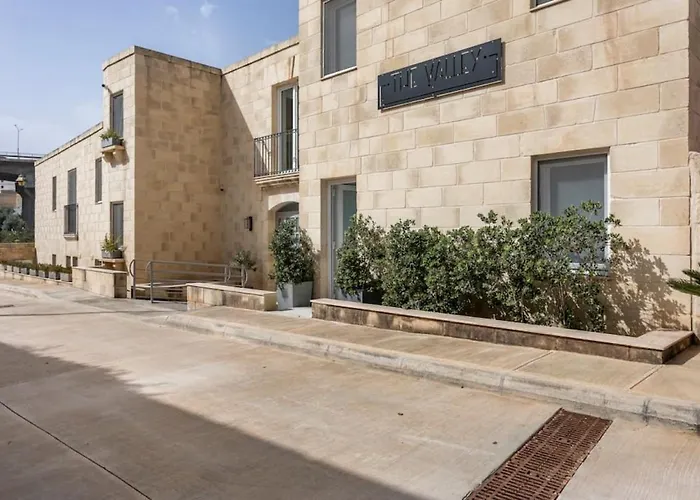 The Valley 7 With Parking On Premises Saint Julian's